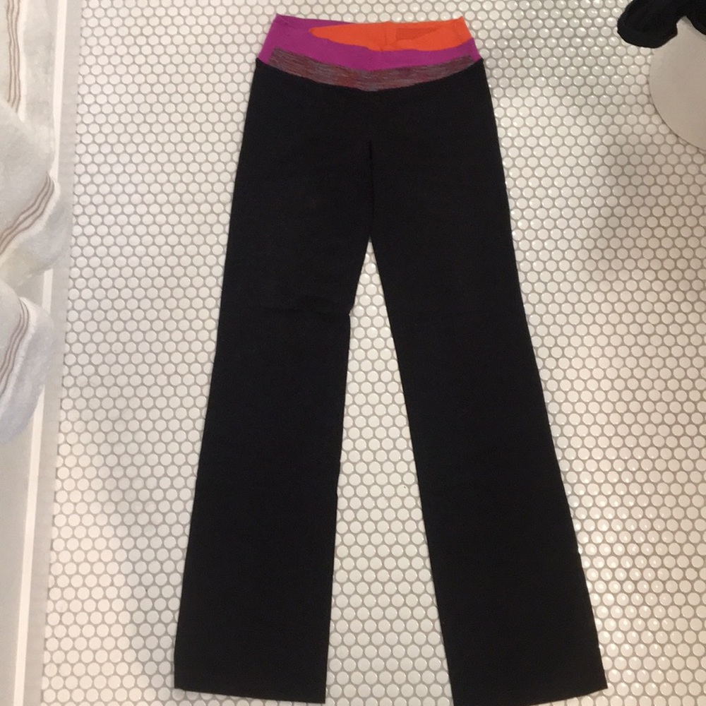 Lululemon Groove pants
